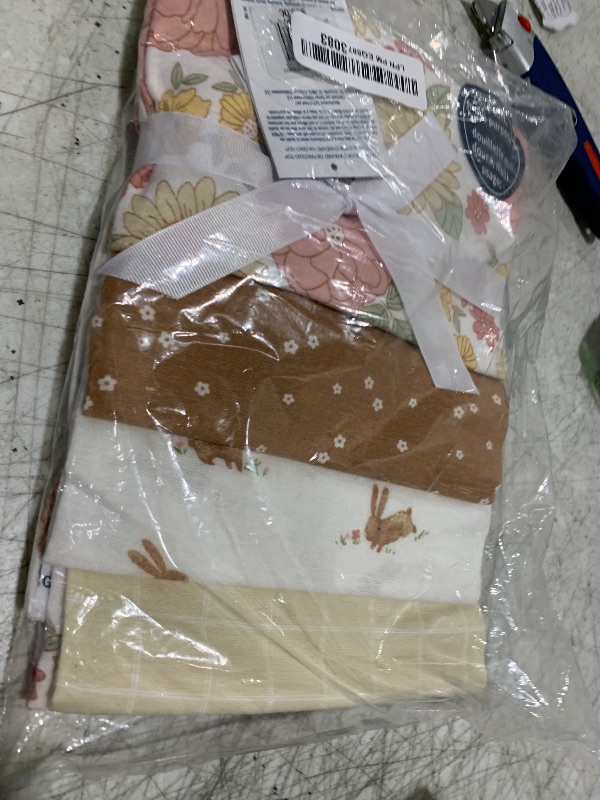 Photo 1 of Gerber Unisex Baby 100% Cotton Flannel Receiving Blankets 30x30 Inches (Pack of 4), Retro Floral, One Size