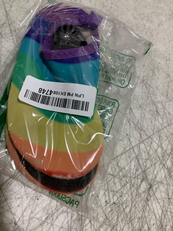 Photo 1 of VIFUUR Kids Water Shoes Girls Boys Quick Dry Aqua Socks for Beach Swim Outdoor Sports Rainbow-26/27