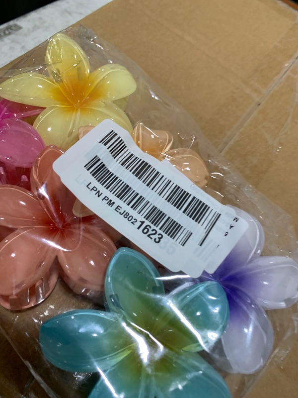 Photo 1 of BAISEN 6 pcs Color Flower Hair Clips,3.14 inches Large Hawaiian Flower Claw Clip for Women Thin Thick Curly Hair,Strong Non-slip, Hibiscus hair clip, Beach Vacation hair accessories for Women Girls