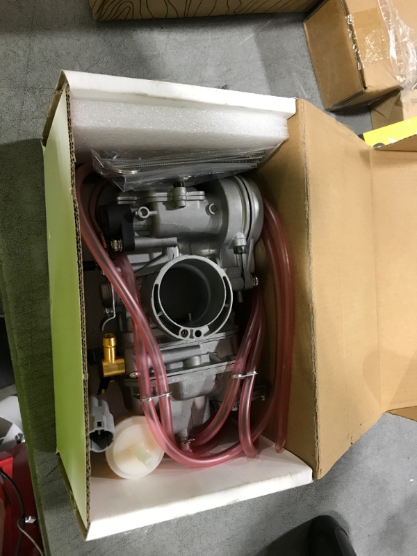 Photo 1 of KIPA Carburetor For YAMAHA WR400F 1998-2000 WR426F 2001-2002 WR450F 2003-2011 YZ400F 1998-1999 YZ426F 2001-2002 YZ450F 2003-2009 Flat side FCR40 FCR 40mm