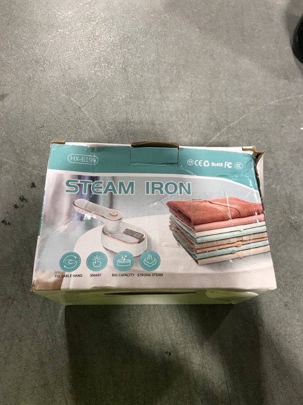 Photo 1 of Mini Steam Iron