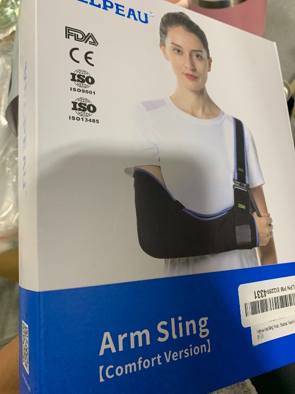 Photo 1 of Velpeau Arm Sling Shoulder Immobilizer for Women and Men, fit Left or Right Arm - Rotator Cuff Support Brace - Medical Sling for Shoulder, Clavicle, Elbow Injury (Comfort type, X-Large: Bust 41?-47?)