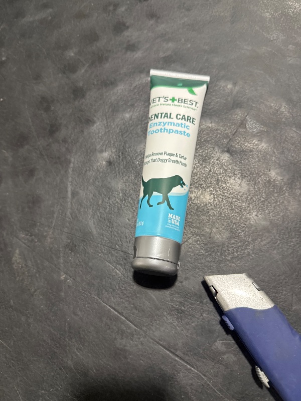 Photo 1 of Vet’s Best Enzymatic Dog Toothpaste – Vet Formulated Dental Gel for Teeth Cleaning, Fresh Breath, Tartar Control, Plaque Remover & Oral Hygiene for Dogs, 3.5 oz