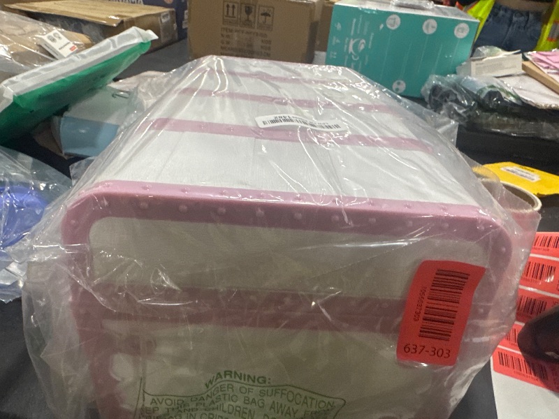 Photo 1 of Teacher Created Resources Pink and White Treasure Chest with Lock and Key (TCR6055)