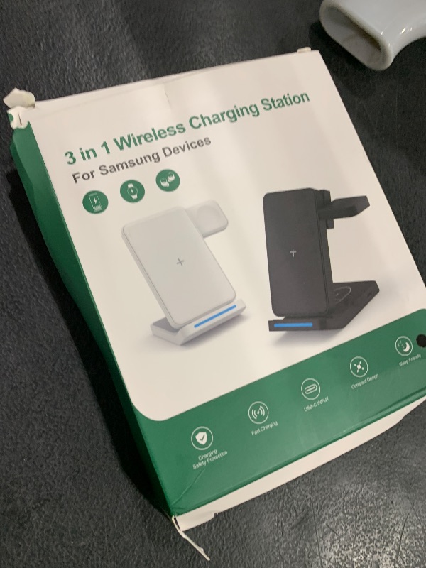 Photo 1 of Foldable Wireless Charger for Samsung, 3 in 1 Fast Wireless Charging Station Stand for Samsung Galaxy S25 Ultra S24/S23/S22/S21/Note/Z Fold 7 ZFlip 7/6/5,Galaxy Watch 8/Ultra/7/6/5, Galaxy Buds, Black