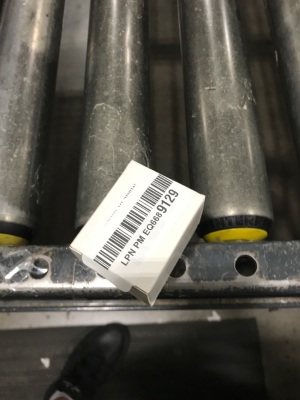 Photo 1 of 1 Inch (25 mm) Square Plastic Plugs Tubing End Caps for Square Tubing Post (4 Pack)