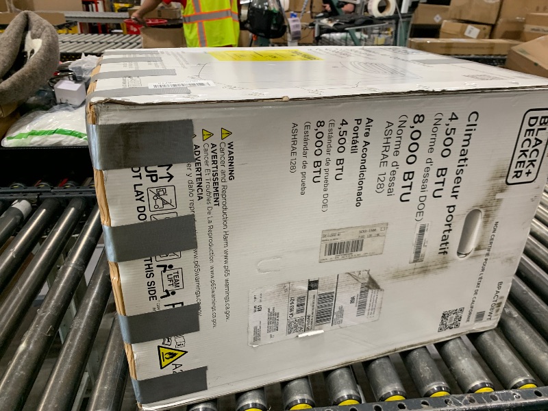 Photo 1 of BLACK+DECKER BPACT08WT 4,000 BTU SACC/CEC (8,000 BTU ASHRAE) Portable Air Conditioner, For Room up to 350 sq. ft., White
