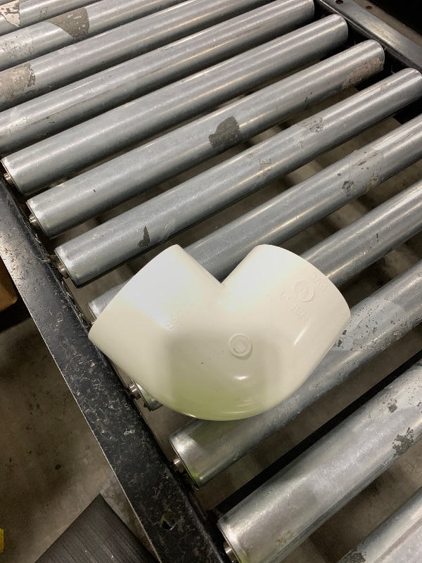 Photo 1 of 4 Inch 90 Degree Elbow PVC Pipe Fittings 2 Way Right Angle Fitting, Furniture Build Grade SCH40 (Socket x Socket) 4'' Fitting Connectors for DIY Shelf Garden Support Structure