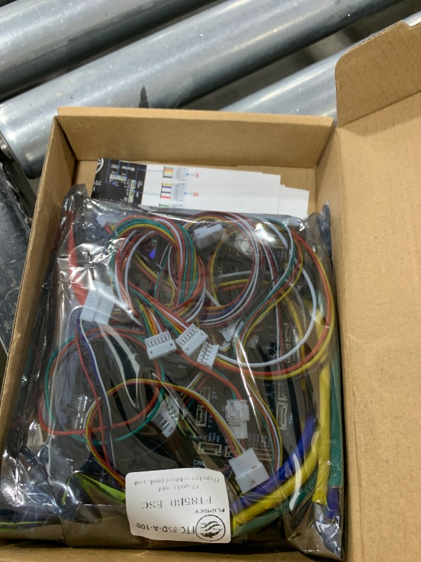 Photo 1 of FLIPSKY FT85BD Dual ESC 84V 200A with Aluminum Case Non-VESC for Electric Skateboard/Scooter/Ebike Speed Controller/Electric Motorcycle/Robotics