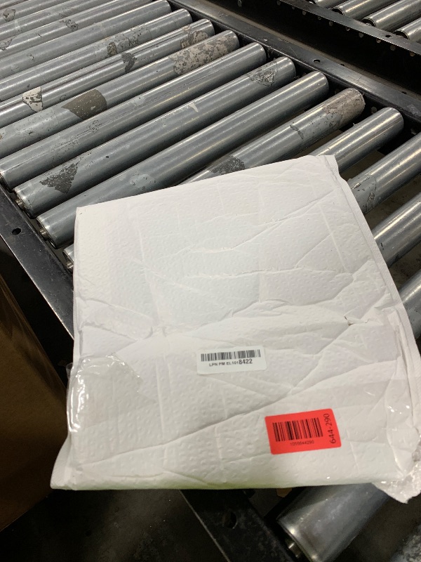Photo 1 of Acrylic Fish Tank Divider Aquarium Divider with 8 Suction Cups Transparent Fish Tank Separator Dividing Net Plate Isolation Board Flapper, 11.81 * 15.74in