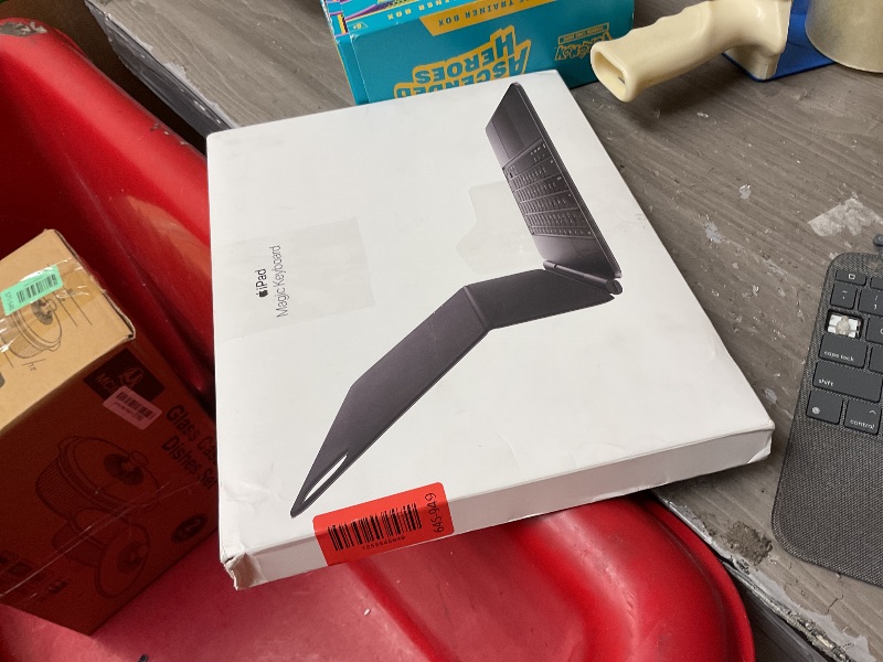 Photo 1 of Apple iPad Magic Keyboard Case for iPad Pro 13-inch (M4 and M5), Great Typing Experience, Built-in Trackpad, Function Row, US English - Black