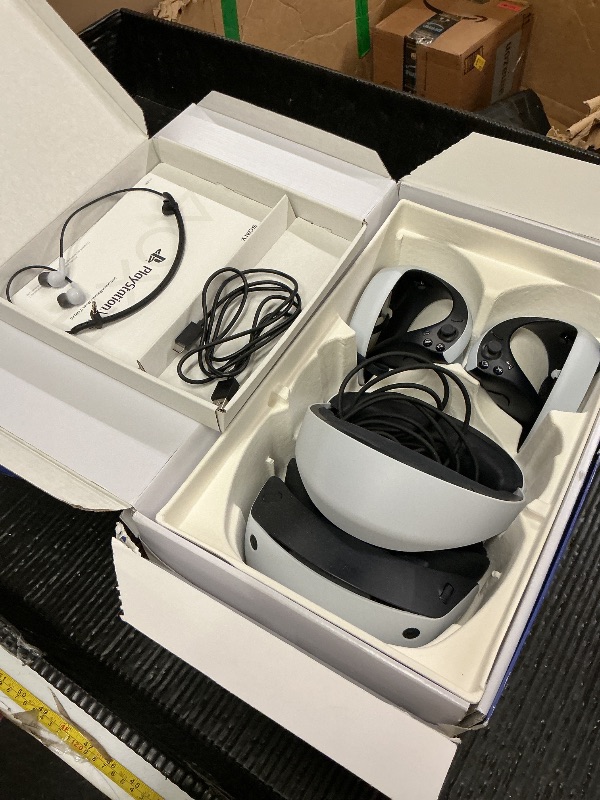 Photo 1 of PlayStation VR2 (PSVR2)