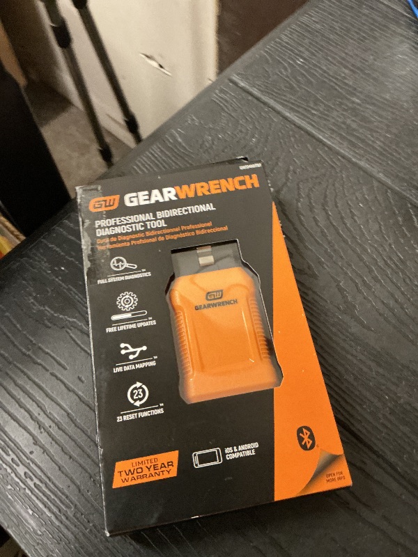 Photo 1 of GEARWRENCH Professional Bi-Directional Diagnostic Scan Tool | GWSMARTBT