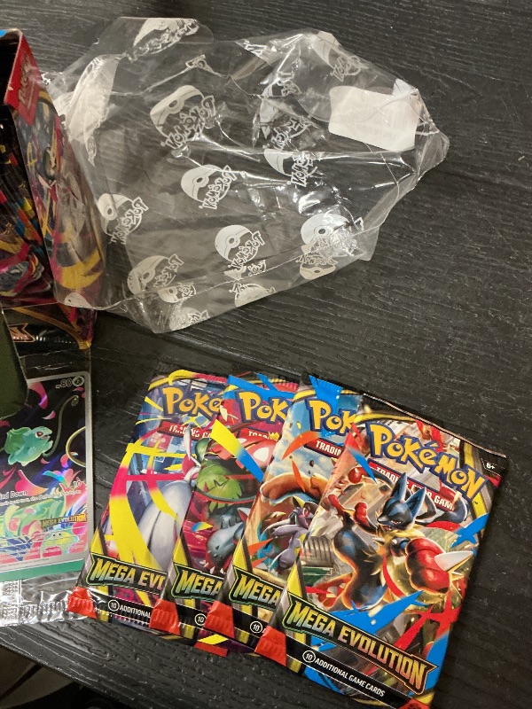 Photo 1 of Pokémon Trading Card Game: Mega Evolution Booster Display, 36 Count