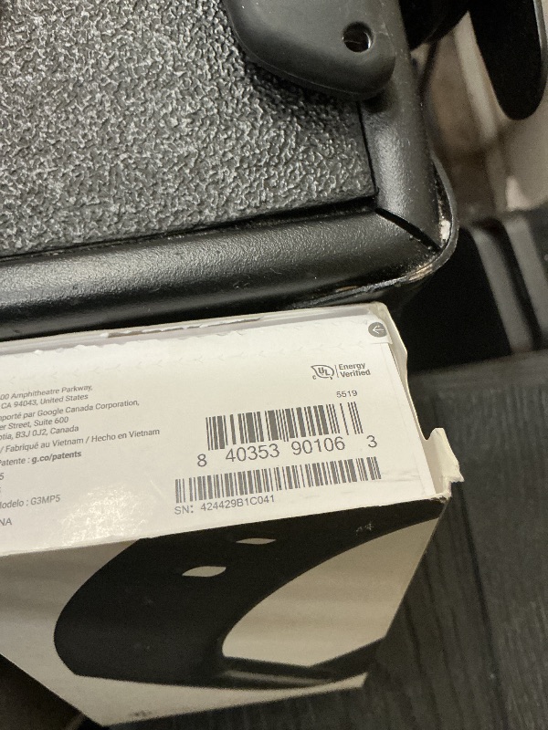 Photo 1 of Fitbit Charge 6 Fitness Tracker with Google apps, Heart Rate on Exercise Equipment, 6-Months Premium Membership Included, GPS, Health Tools and More, Obsidian/Black, One Size (S & L Bands Included)