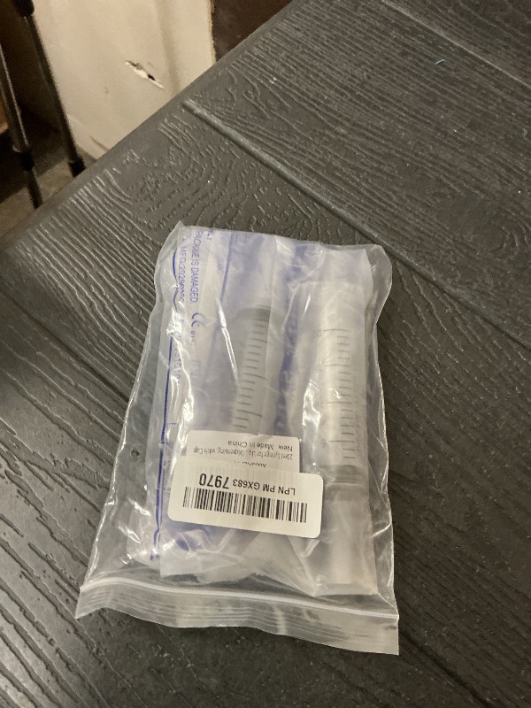 Photo 1 of 20ml Syringe for Liquid, Oral, Scientific Labs, Measurement, Dispensing, with Cap- 3 Pack 20ml Syringes