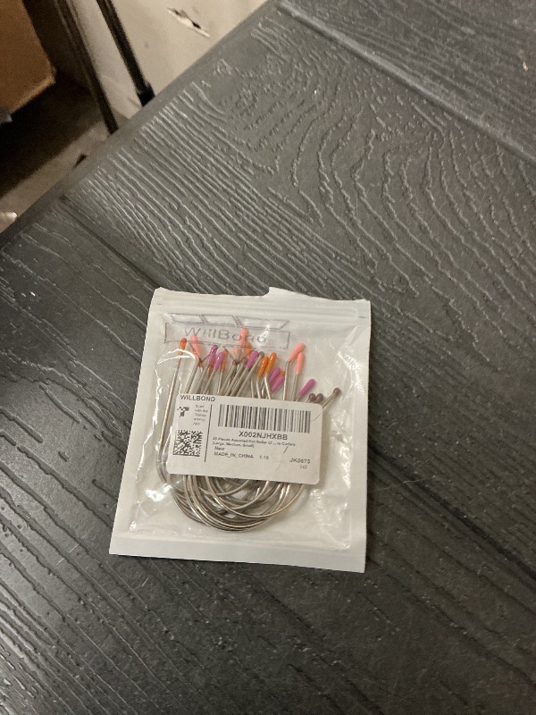 Photo 1 of 20 Pieces Assorted Hot Roller Clips Replacements, Fits Most Sized Rollers Curlers (Large, Medium, Small)