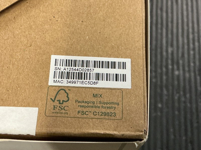 Photo 1 of Kensington EQ Pro Thunderbolt™ 5 Dock Designed for MacBook, Optimized for M-Series Pro/Max Models, 140W PD, 80Gbps Data Transfer, Built-in and Lockable PCle M.2 SSD Slot for Quick Storage K33612NA