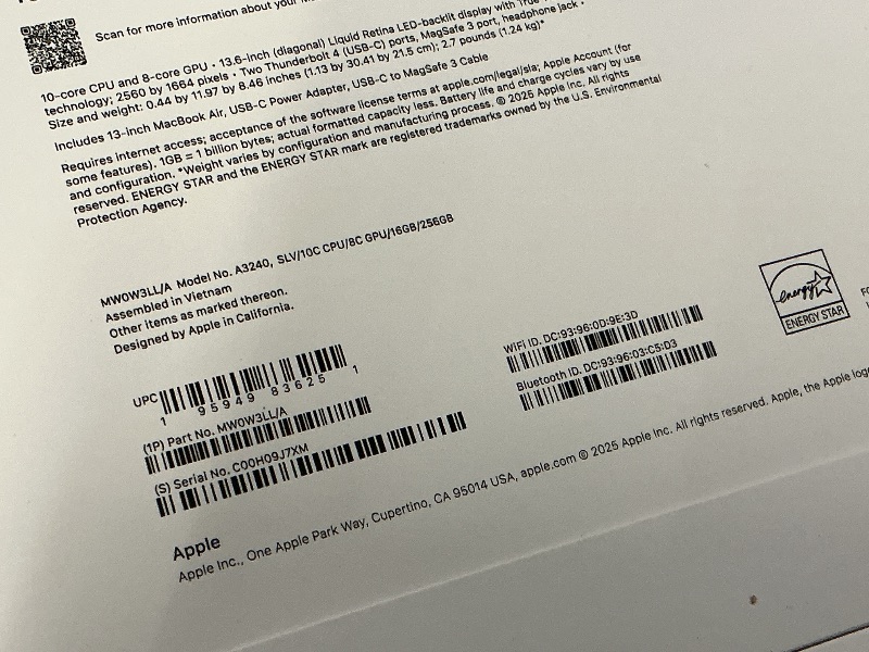 Photo 1 of Apple 2025 MacBook Air 13-inch Laptop with M4 chip: Built for Apple Intelligence, 13.6-inch Liquid Retina Display, 16GB Unified Memory, 256GB SSD Storage, 12MP Center Stage Camera, Touch ID; Silver