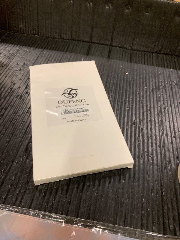 Photo 1 of 200PCS Nylon Zip Ties - 8 Inch Green,Multi-Purpose Self Locking Cable Ties,Ultra Strong Plastic Wire Ties with 40lb Tensile Strength,Cable Ties for Indoor and Outdoor Use