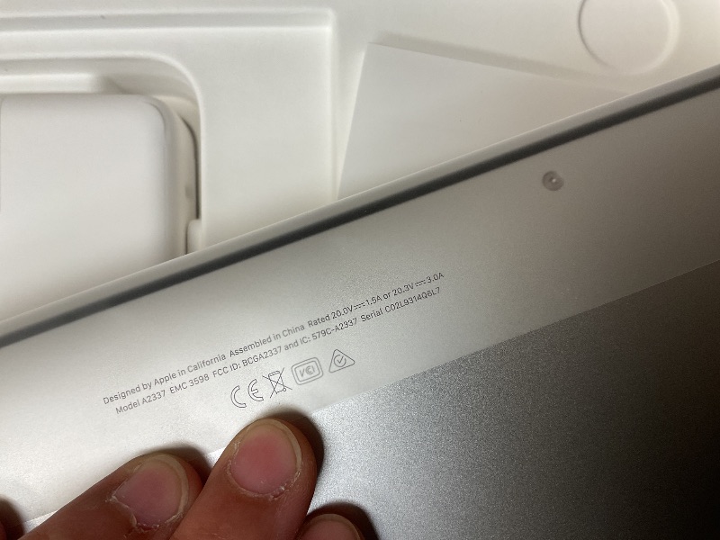 Photo 1 of 2020 Apple MacBook Air Laptop: Apple M1 Chip, 13” Retina Display, 8GB RAM, 256GB SSD Storage, Backlit Keyboard, FaceTime HD Camera, Touch ID. Works with iPhone/iPad; Silver