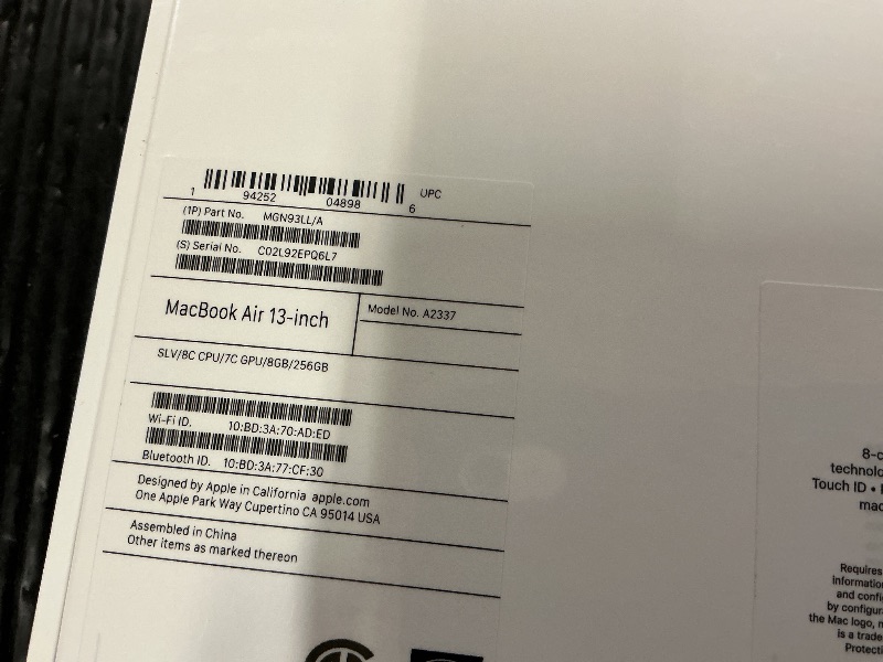 Photo 1 of 2020 Apple MacBook Air Laptop: Apple M1 Chip, 13” Retina Display, 8GB RAM, 256GB SSD Storage, Backlit Keyboard, FaceTime HD Camera, Touch ID. Works with iPhone/iPad; Silver