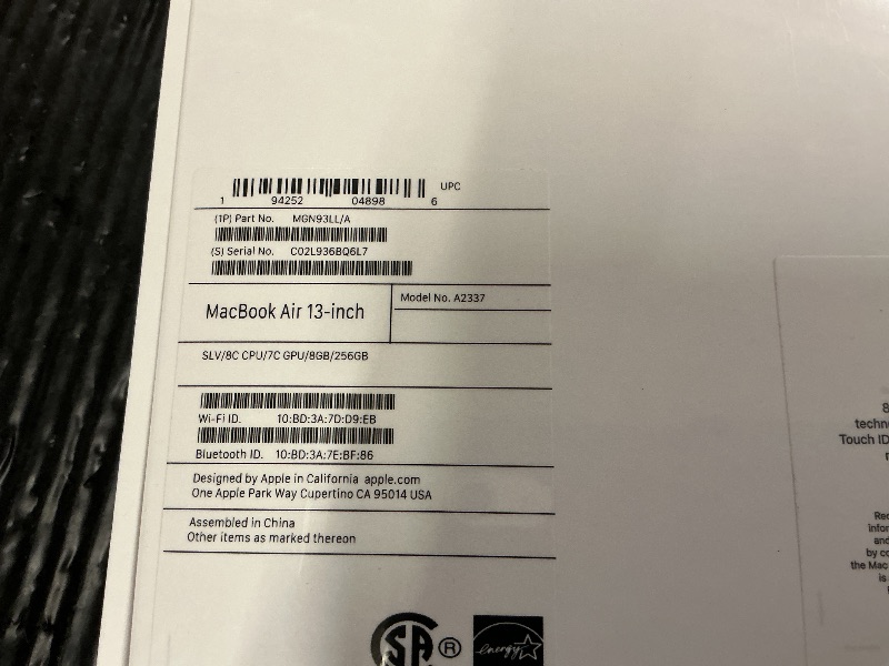 Photo 1 of 2020 Apple MacBook Air Laptop: Apple M1 Chip, 13” Retina Display, 8GB RAM, 256GB SSD Storage, Backlit Keyboard, FaceTime HD Camera, Touch ID. Works with iPhone/iPad; Silver