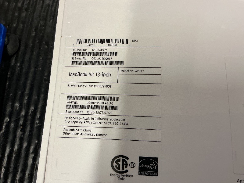 Photo 1 of 2020 Apple MacBook Air Laptop: Apple M1 Chip, 13” Retina Display, 8GB RAM, 256GB SSD Storage, Backlit Keyboard, FaceTime HD Camera, Touch ID. Works with iPhone/iPad; Silver