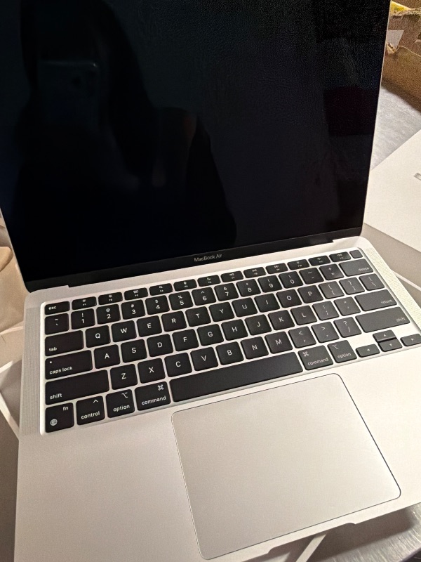 Photo 1 of 2020 Apple MacBook Air Laptop: Apple M1 Chip, 13” Retina Display, 8GB RAM, 256GB SSD Storage, Backlit Keyboard, FaceTime HD Camera, Touch ID. Works with iPhone/iPad; Silver