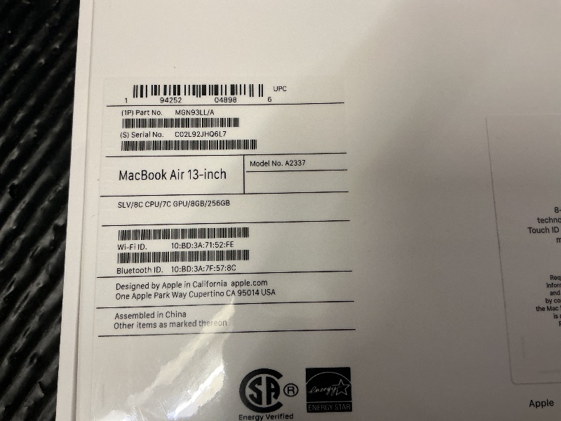 Photo 1 of 2020 Apple MacBook Air Laptop: Apple M1 Chip, 13” Retina Display, 8GB RAM, 256GB SSD Storage, Backlit Keyboard, FaceTime HD Camera, Touch ID. Works with iPhone/iPad; Silver