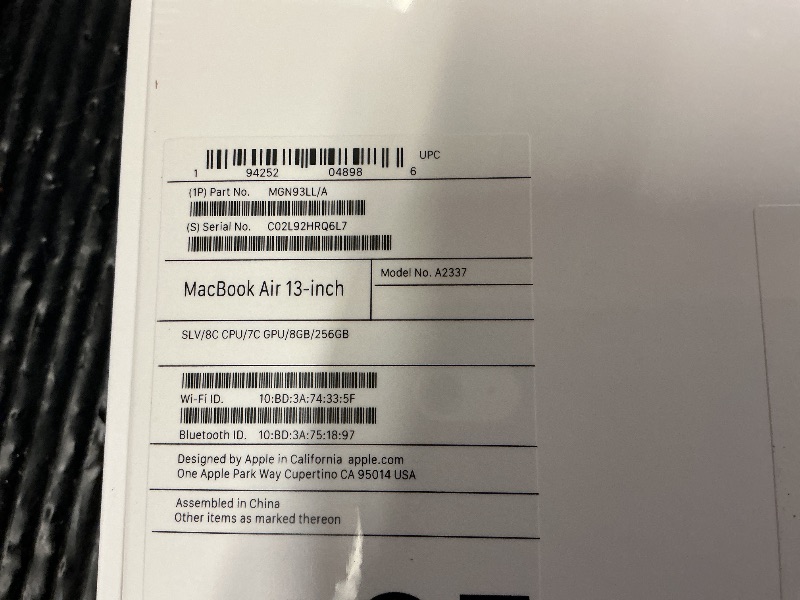Photo 1 of 2020 Apple MacBook Air Laptop: Apple M1 Chip, 13” Retina Display, 8GB RAM, 256GB SSD Storage, Backlit Keyboard, FaceTime HD Camera, Touch ID. Works with iPhone/iPad; Silver