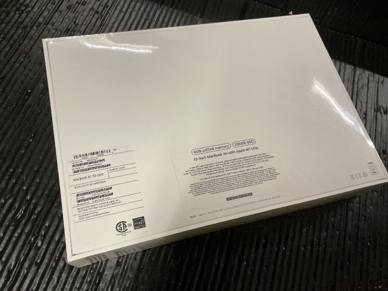 Photo 1 of 2020 Apple MacBook Air Laptop: Apple M1 Chip, 13” Retina Display, 8GB RAM, 256GB SSD Storage, Backlit Keyboard, FaceTime HD Camera, Touch ID. Works with iPhone/iPad; Silver