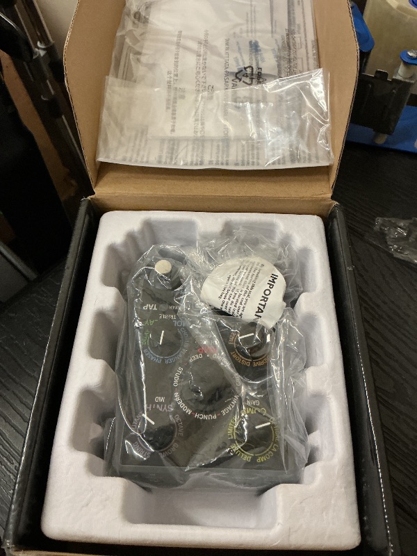 Photo 1 of Line 6 POD Express Bass