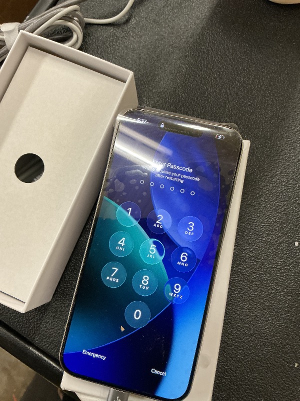 Photo 1 of Apple iPhone 15 Pro Max, 256GB, Natural Titanium - (Renewed)