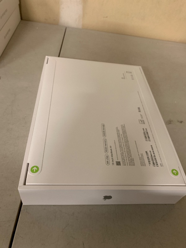 Photo 1 of Apple 2025 MacBook Air 13-inch Laptop with M4 chip: Built for Apple Intelligence, 13.6-inch Liquid Retina Display, 16GB Unified Memory, 256GB SSD Storage, 12MP Center Stage Camera, Touch ID; Silver