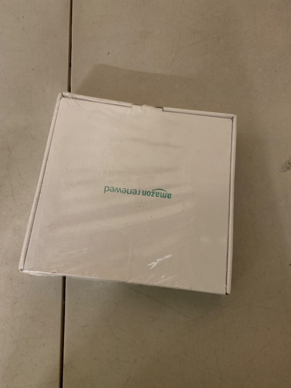 Photo 1 of Apple iPhone 16 Pro, US Version, 256GB, Black Titanium - Unlocked (Renewed Premium)