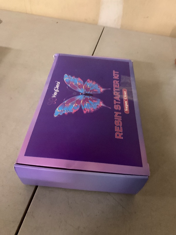 Photo 1 of HeyClear Epoxy Resin Kit with Molds for Beginners -18 oz Super Clear and Hard Resina Complete Craft Supplies Set for Starter Casting Arts Crafts for Adults, DIY Creation Gifts