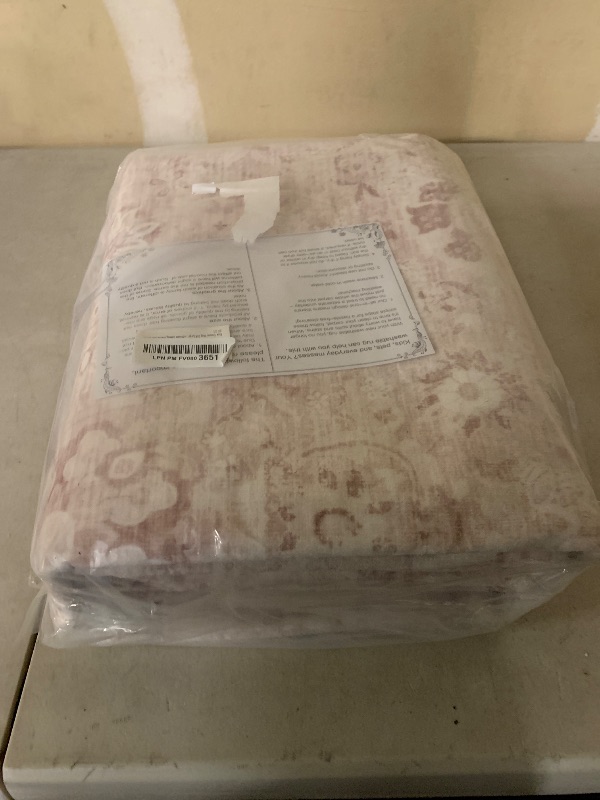 Photo 1 of Pink Nursery Rug 5x8 Large Area Rugs for Living Room Vintage Rug Boho Floral Washable Area Rugs Indoor Carpet for Bedroom Dining Room Kids Room