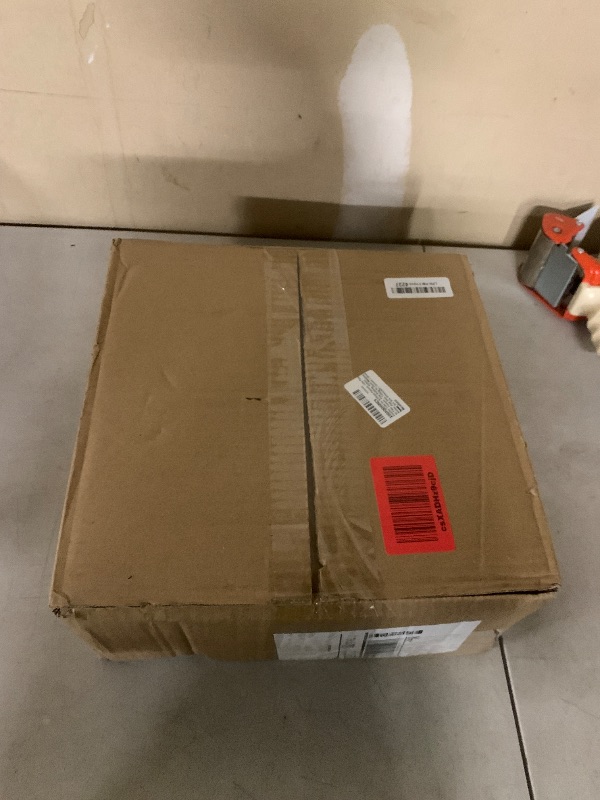 Photo 1 of Flexible Tube for Artificial Flowers, Tube Pipe for Fake Flowers, Prop Building, Balloon Arches, Pipe Stem Tubing for Floral Wedding Decor, DIY Arts (Green(32ft+1Scissor+2Green base))