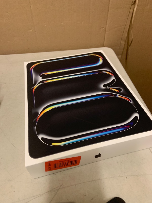 Photo 1 of Apple iPad Pro 13-inch (M5): Ultra Retina XDR Display - Nano-Texture Glass, 1TB, 12MP Front/Back Camera, LiDAR Scanner, Wi-Fi 7 with Apple N1, Face ID, All-Day Battery Life — Space Black