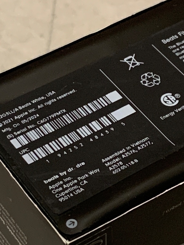 Photo 1 of Beats Fit Pro (1st Gen) - True Wireless Noise Cancelling Earbuds - Active Noise Cancelling - Sweat Resistant Earphones, Compatible with Apple & Android, Class 1 Bluetooth® - Beats White