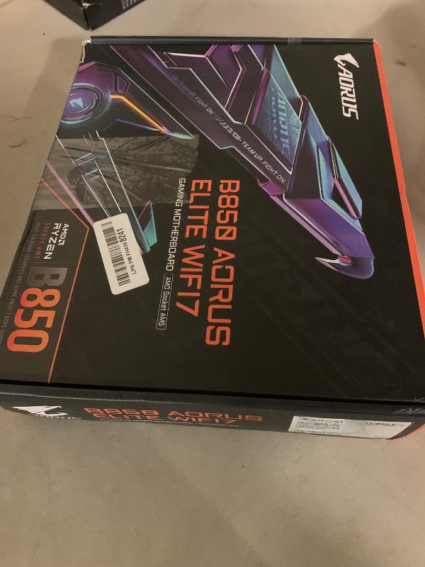 Photo 1 of AMD Ryzen 7 7800X3D 8-Core, 16-Thread Desktop Processor