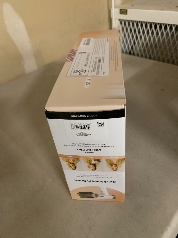 Photo 1 of Shark Hair Dryer | SpeedStyle | No Heat Damage Hair Styling Tool | 3 Styling Tools Included | Portable & Powerful Blow Dryer | Best for Straight & Wavy Hair | Silk | HD331