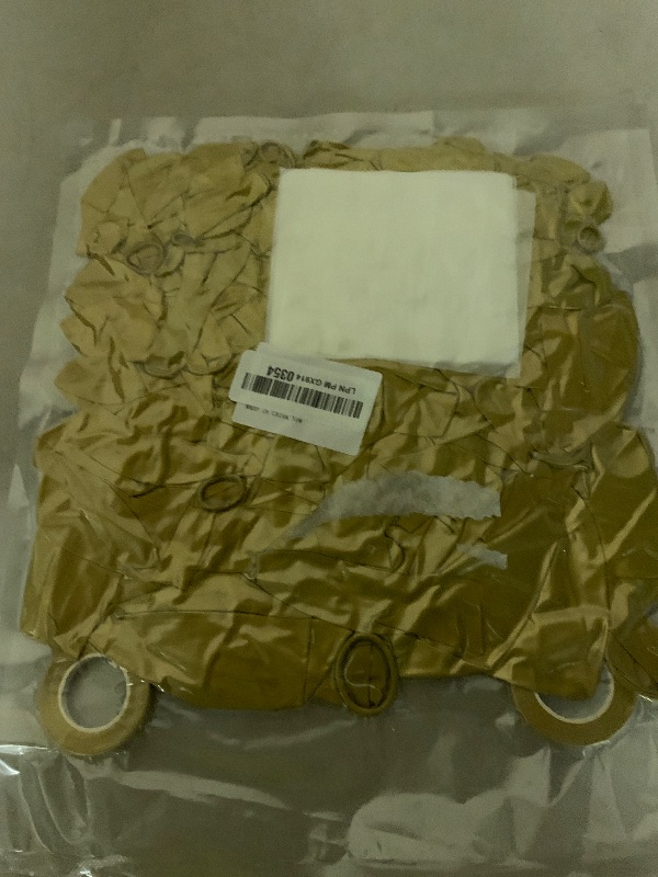 Photo 1 of 104pcs Metallic Gold Balloons - 18/12/10/5 Inch Chrome Gold Latex Balloons Garland Arch Different Sizes Pack for Birthday, Wedding, 2026 New Year's Eve Party Decorations