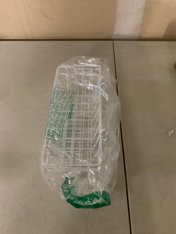 Photo 1 of 3PCS Wire Baskets,Metal Wire Storage Basket,Wall Hanging Bin and Display Basket for Kitchen,Cabinet,Pantry,Bathroom,Home Decor Supplies,Potted Plants,White