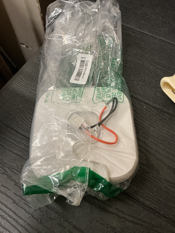 Photo 1 of First Alert SC5 Hardwire Smart Smoke & Carbon Monoxide Alarm, SMCO600NV-AC, 1-Pack