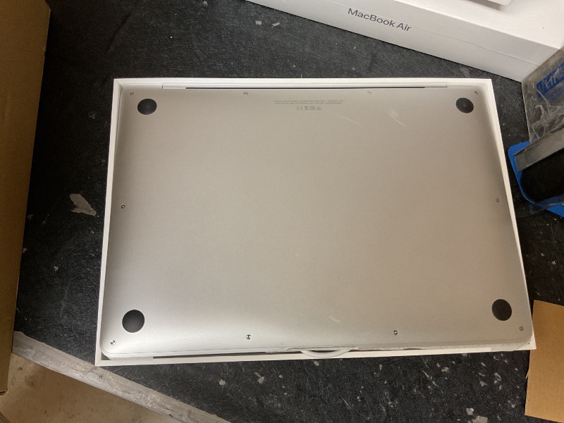 Photo 1 of 2020 Apple MacBook Air Laptop: Apple M1 Chip, 13” Retina Display, 8GB RAM, 256GB SSD Storage, Backlit Keyboard, FaceTime HD Camera, Touch ID. Works with iPhone/iPad; Silver