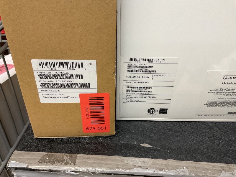 Photo 1 of 2020 Apple MacBook Air Laptop: Apple M1 Chip, 13” Retina Display, 8GB RAM, 256GB SSD Storage, Backlit Keyboard, FaceTime HD Camera, Touch ID. Works with iPhone/iPad; Silver
