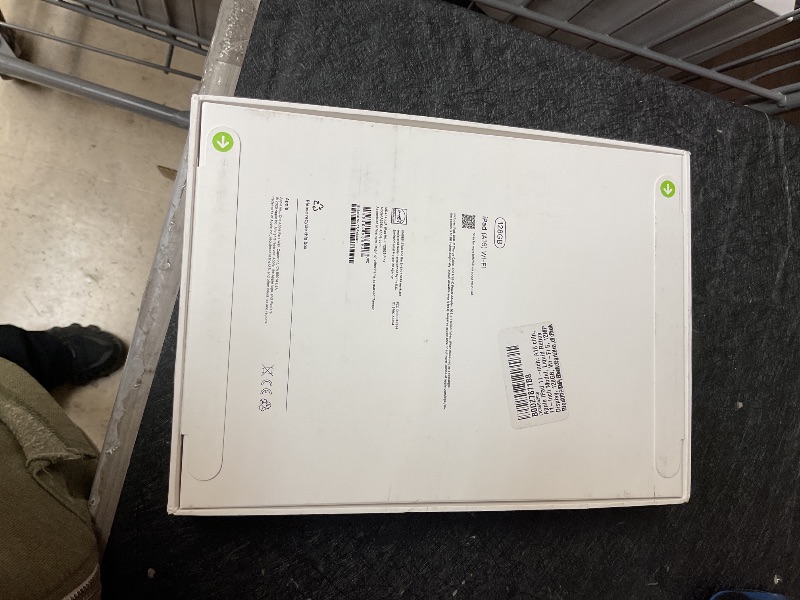 Photo 1 of Apple 11" iPad A16 Chip (128GB, Wi-Fi Only, Pink)
