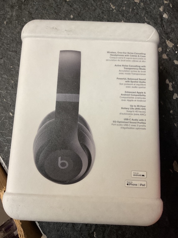 Photo 1 of Beats Studio Pro - Premium Wireless Over-Ear Headphones- Up to 40-Hour Battery Life, Active Noise Cancelling, USB-C Lossless Audio, Apple & Android Compatible - Black